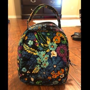 Super cute floral Vera Bradley lunchbox